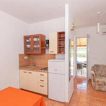 Stunning In Tisno With Wifi Apartment Jezera