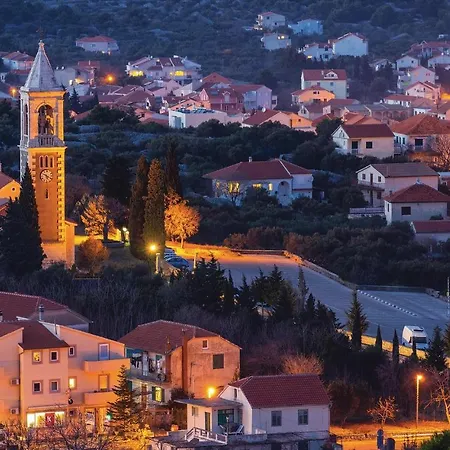 Stunning In Tisno With Wifi Jezera